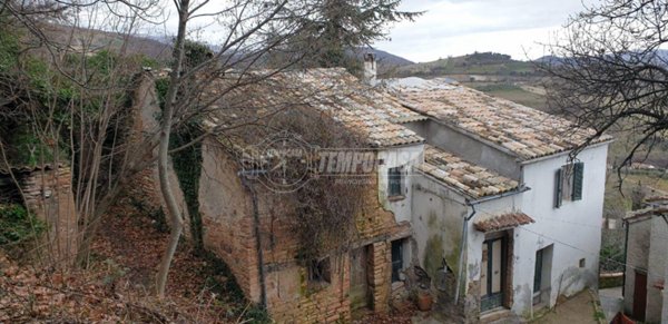 appartamento in vendita a San Severino Marche in zona Serripola