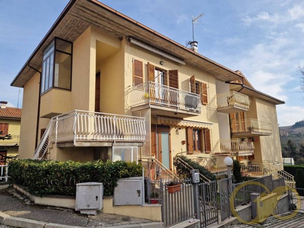 appartamento in vendita a San Severino Marche in zona Cesolo