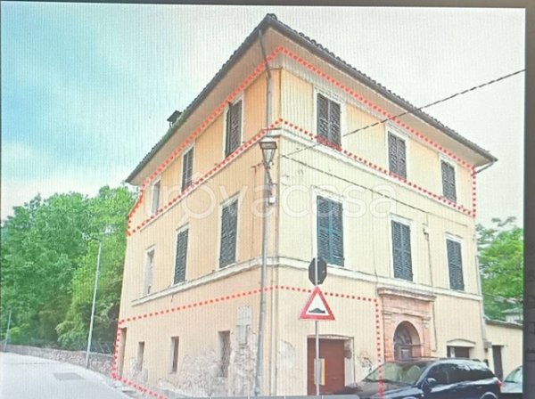 appartamento in vendita a San Severino Marche