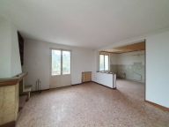 casa indipendente in vendita a San Severino Marche