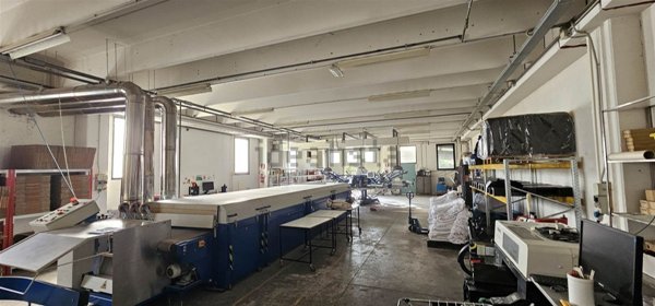 ufficio in vendita a San Severino Marche