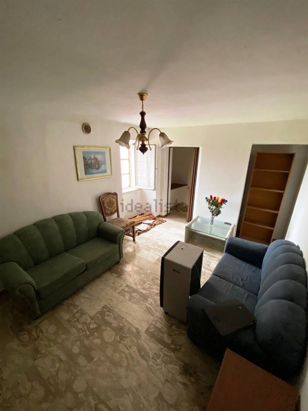 casa semindipendente in vendita a San Severino Marche