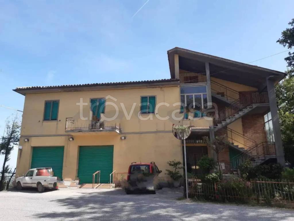 appartamento in vendita a San Severino Marche in zona Elcito