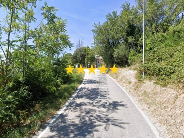 appartamento in vendita a San Severino Marche in zona Sant'Elena