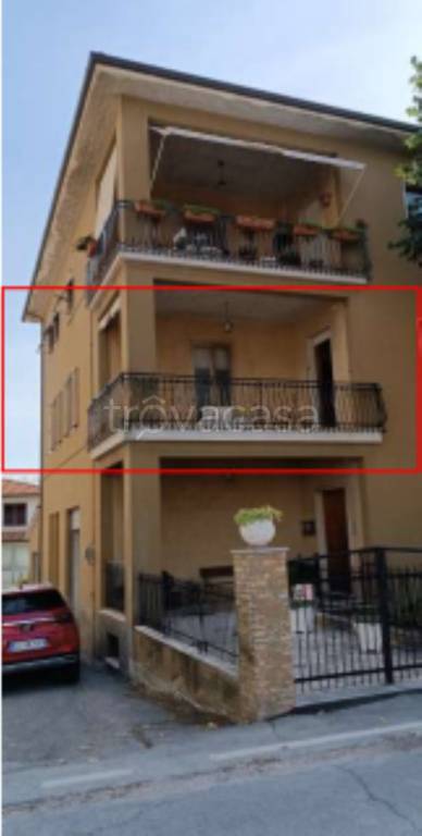 negozio in vendita a San Severino Marche