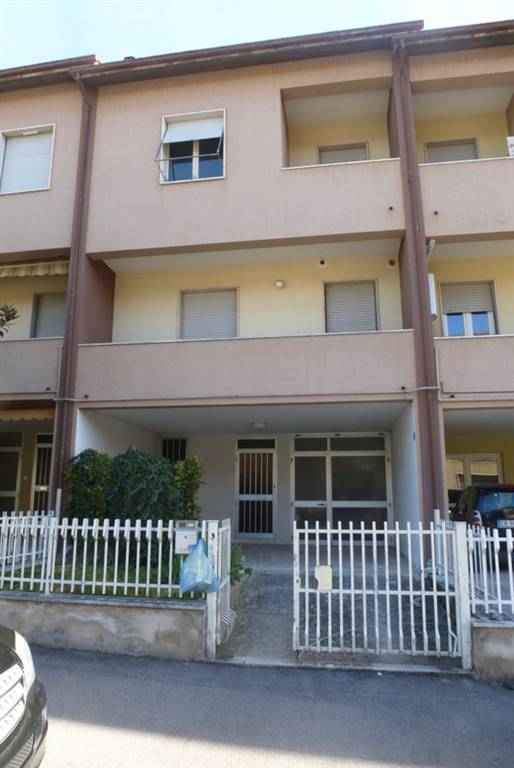 casa indipendente in vendita a San Severino Marche