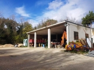negozio in vendita a San Severino Marche in zona Cesolo