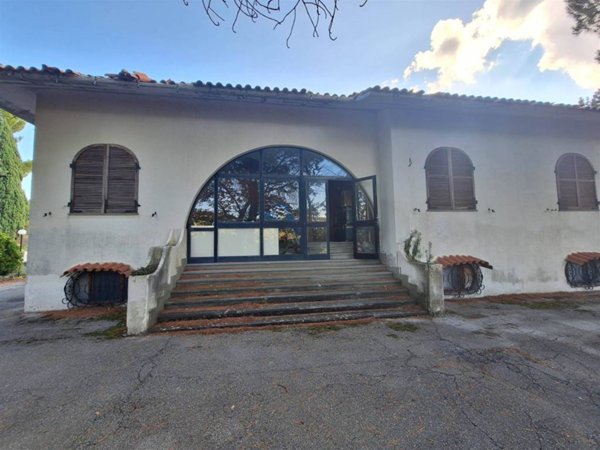 casa indipendente in vendita a San Severino Marche in zona Serripola