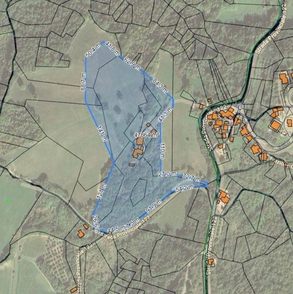 casa indipendente in vendita a San Severino Marche in zona Ugliano