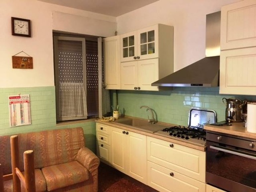 casa indipendente in vendita a San Severino Marche in zona Stigliano