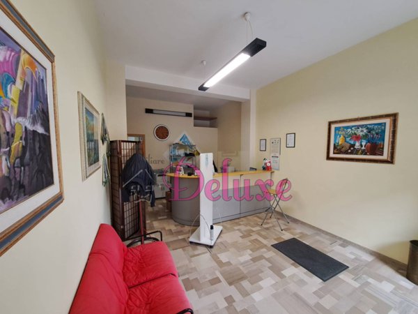 ufficio in vendita a San Severino Marche
