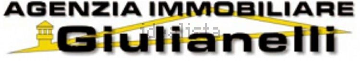 esavano in vendita a San Severino Marche