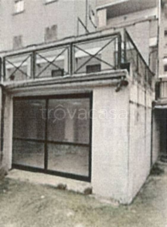 locale commerciale in vendita a San Severino Marche