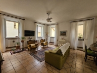 casa indipendente in vendita a San Severino Marche