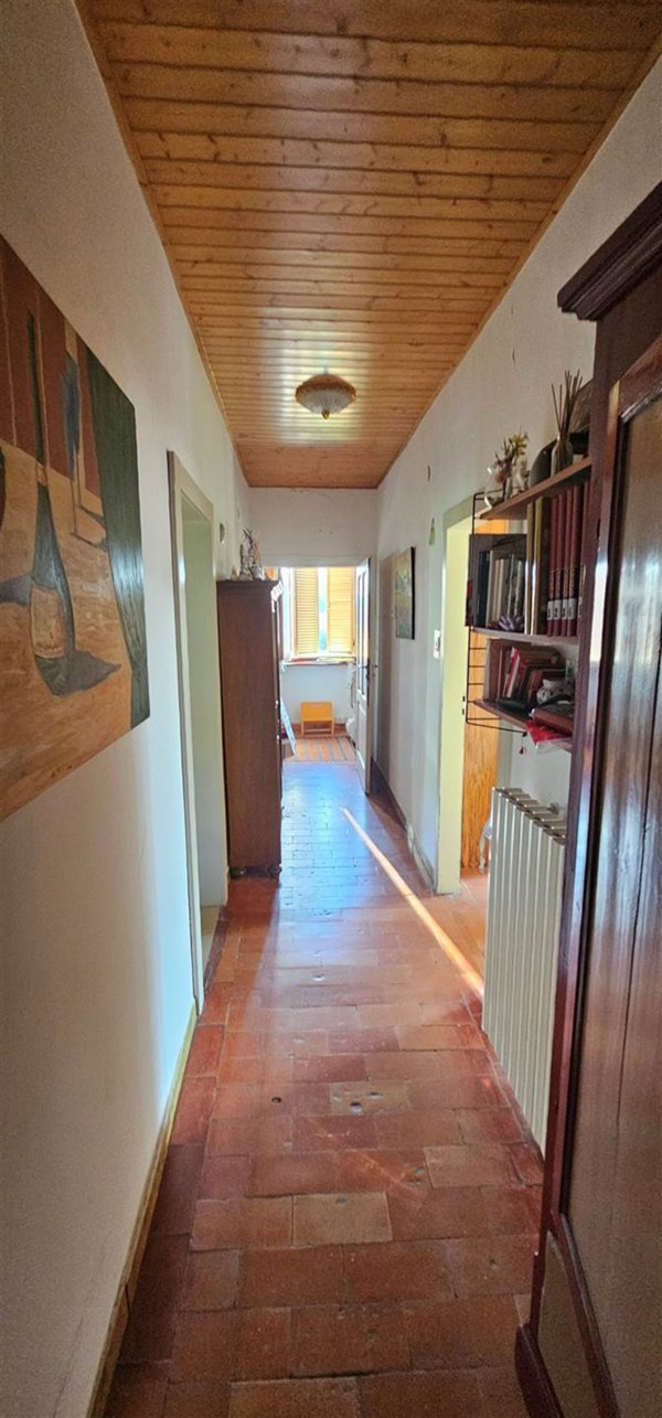 casa indipendente in vendita a San Severino Marche in zona Taccoli