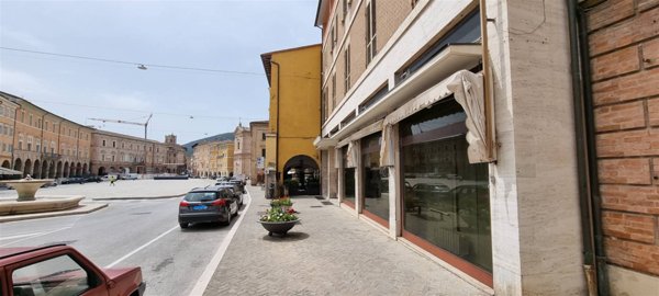 negozio in vendita a San Severino Marche