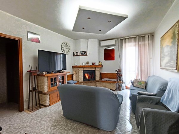 appartamento in vendita a San Severino Marche in zona Cesolo