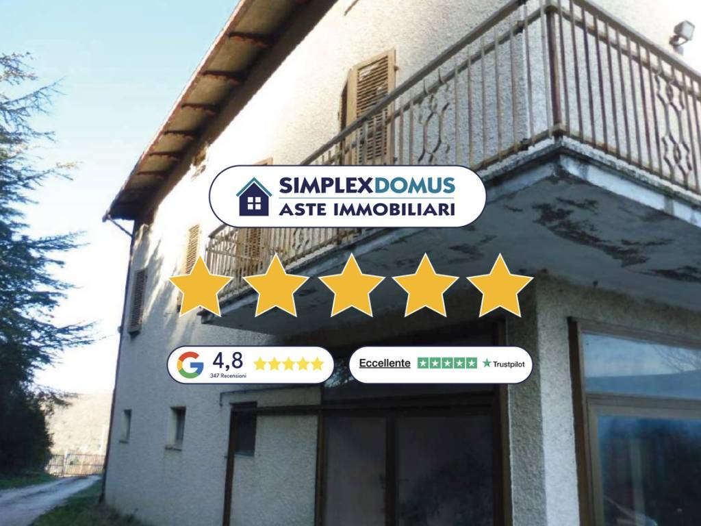 casa indipendente in vendita a San Severino Marche in zona Pitino