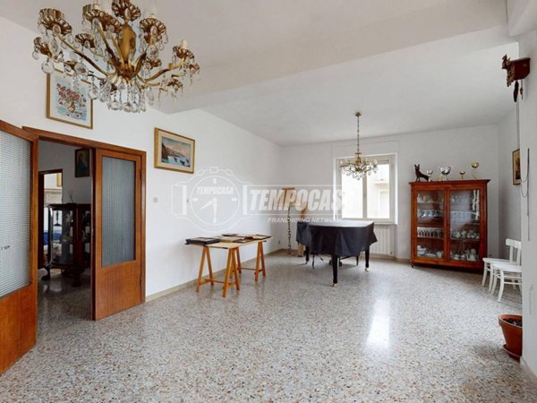 appartamento in vendita a San Severino Marche