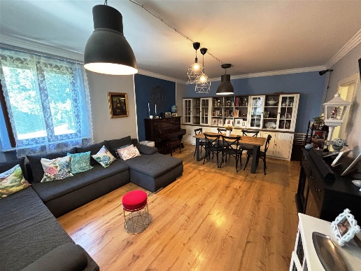 casa indipendente in vendita a San Severino Marche