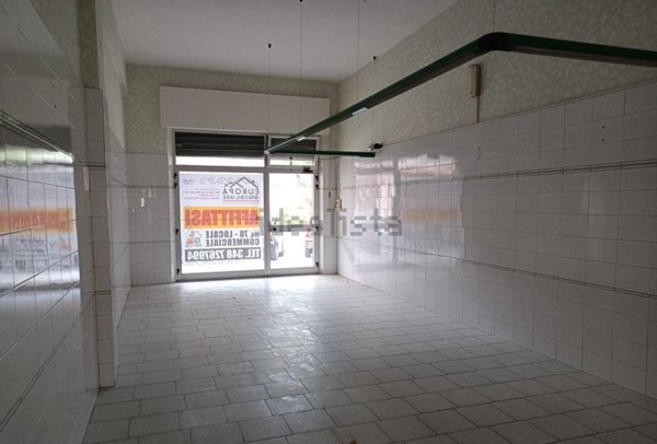 negozio in vendita a San Severino Marche