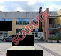 ufficio in vendita a San Severino Marche in zona Taccoli
