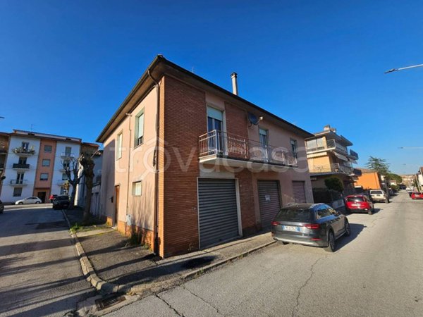 appartamento in vendita a San Severino Marche