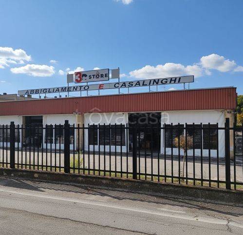 capannone in vendita a San Severino Marche