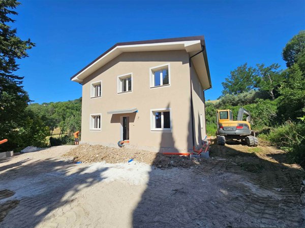 appartamento in vendita a San Severino Marche in zona Cesolo