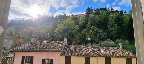 casa indipendente in vendita a San Severino Marche