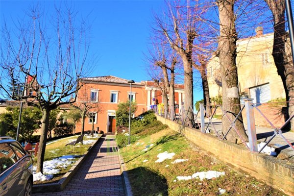 casa indipendente in vendita a Sant'Angelo in Pontano