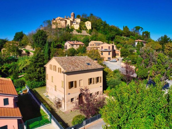 casa indipendente in vendita a Sant'Angelo in Pontano