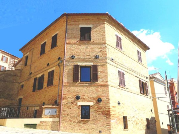 appartamento in vendita a Sant'Angelo in Pontano