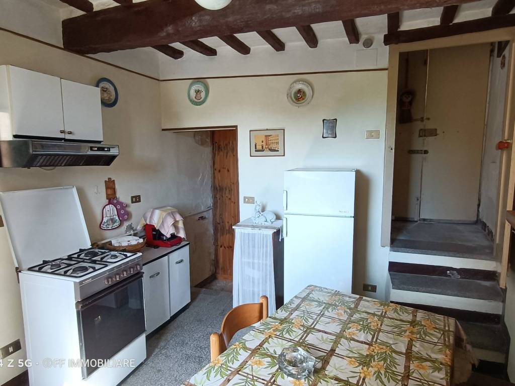casa indipendente in vendita a Sant'Angelo in Pontano