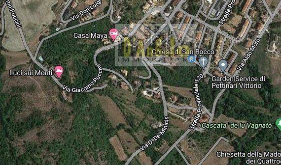 terreno edificabile in vendita a Sarnano