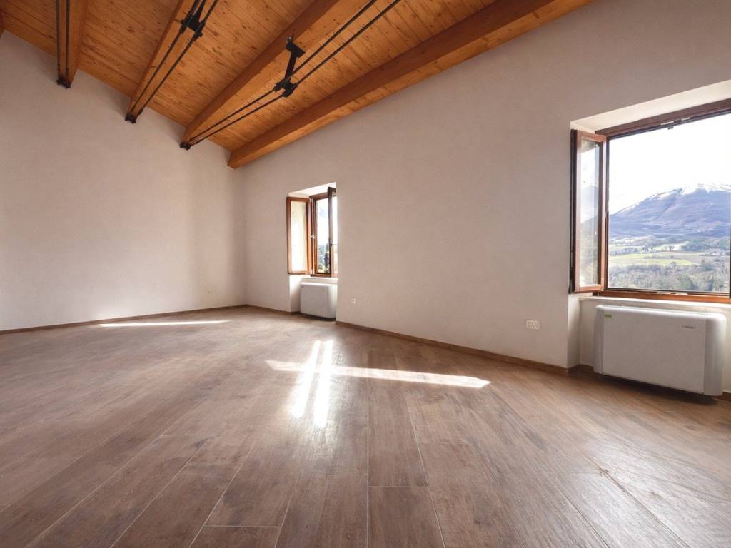 appartamento in vendita a Sarnano