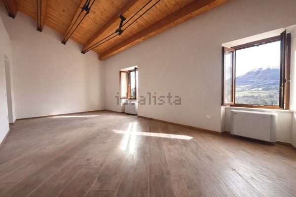 appartamento in vendita a Sarnano