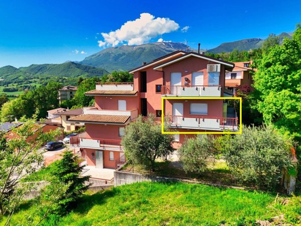 appartamento in vendita a Sarnano