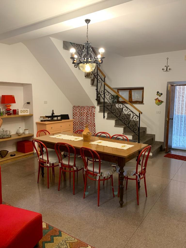 casa indipendente in vendita a Sefro