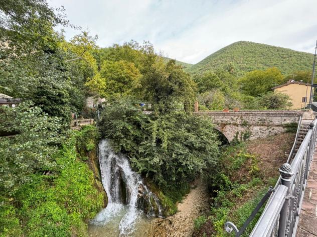 appartamento in vendita a Sefro