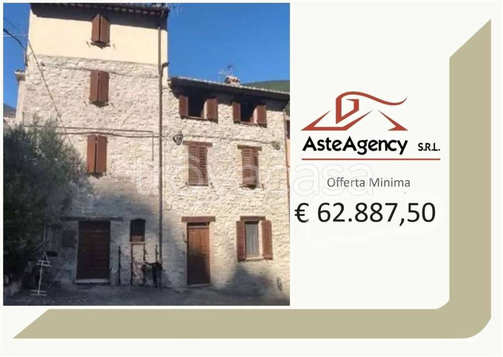 casa indipendente in vendita a Sefro