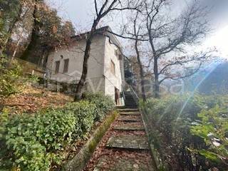 casa indipendente in vendita a Sefro