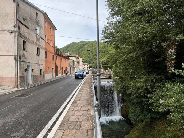 appartamento in vendita a Sefro