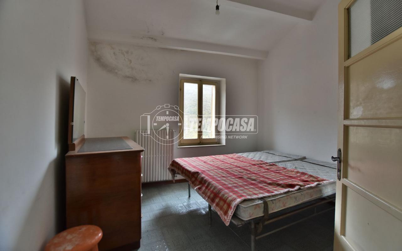 appartamento in vendita a Serrapetrona