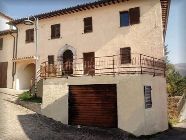 appartamento in vendita a Serravalle di Chienti in zona Corgneto