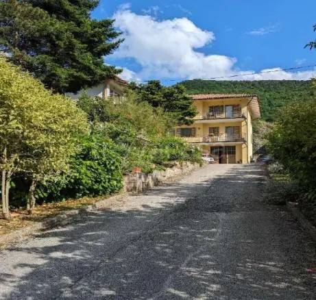 appartamento in vendita a Serravalle di Chienti