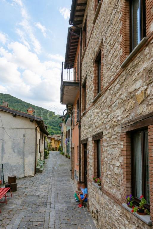appartamento in vendita a Serravalle di Chienti