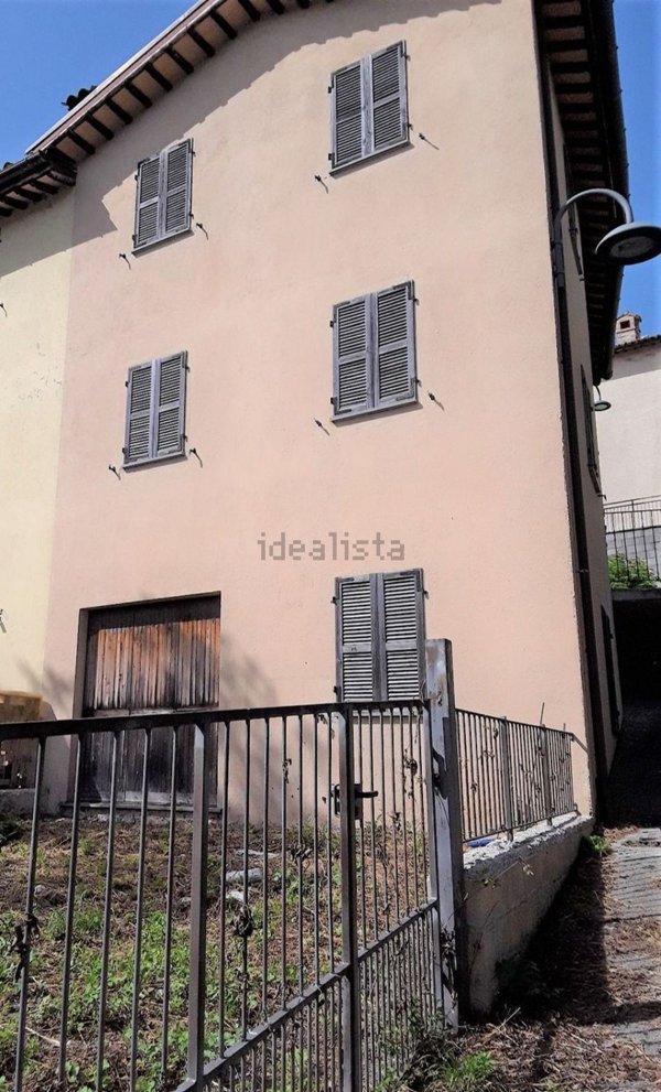 appartamento in vendita a Serravalle di Chienti in zona Corgneto
