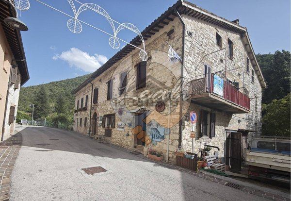 appartamento in vendita a Serravalle di Chienti