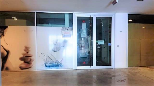 locale commerciale in vendita a Tolentino in zona Pace